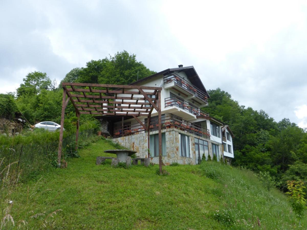 Karadzhovata Kashta Otel Darıdere Dış mekan fotoğraf
