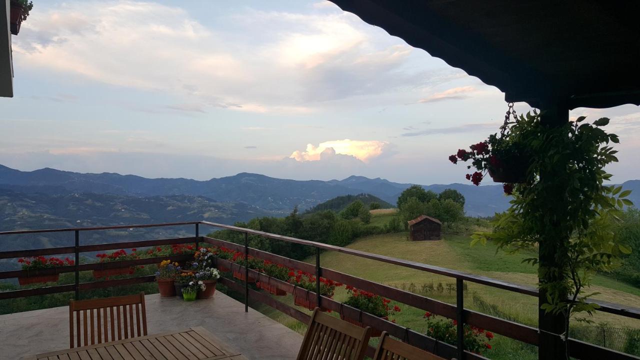 Karadzhovata Kashta Otel Darıdere Dış mekan fotoğraf
